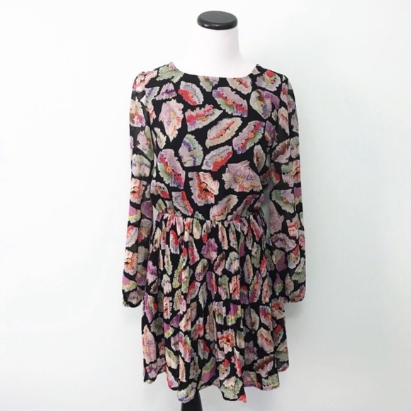 Topshop Dresses & Skirts - TOPSHOP Floral Long Sleeve Accordion Pleat Dress